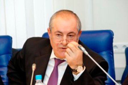 “Kasıblar alkaş və tüfeylidirlər” – Azərbaycanlı deputatdan şok açıqlama