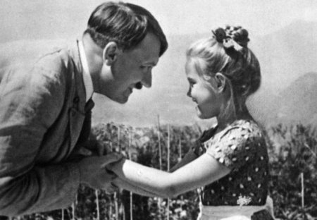 Hitlerin yəhudi qızla inanılmaz DOSTLUĞU  – İllərlə sirr kimi qorunan FOTOLAR