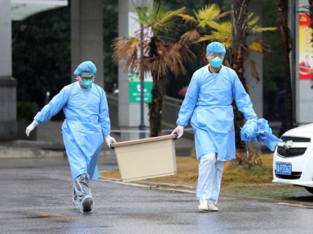 Çində koronavirusdan ölənlərin sayı 304 nəfərə çatdı