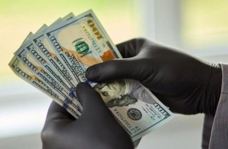 SON DƏQİQƏ: Dollar gözlənilmədən UCUZLAŞDI 