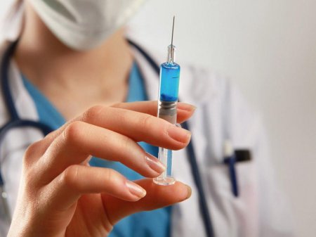 Vaksinasiya COVID-19-dan qurtuluş yoludur? - Həkim-infeksionist danışdı