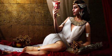 Nefertiti və Kleopatra gözəllik üçün hansı bitkidən istifadə edirdilər?