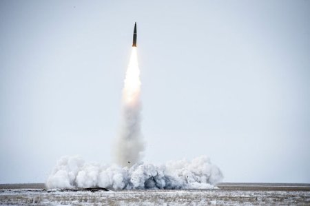 Yaponiya Təhlükəsizlik Şurası: Şimali Koreya “Hvason-12” tipli raket buraxıb