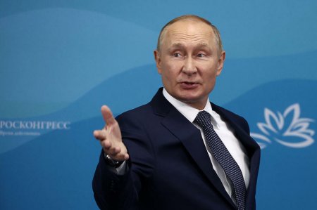 Putin dünya səhnəsində mövqelərini itirir: Moskvanı tərk edərsə...