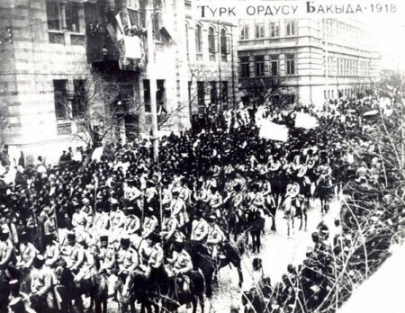 15 sentyabr Bakının erməni-bolşevik işğalından azad edilməsi günüdür