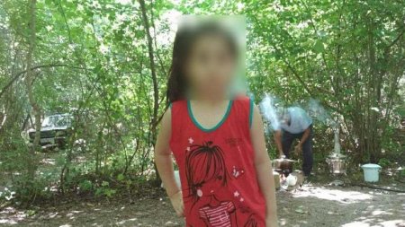 Azərbaycanda DƏHŞƏT - Antibiotik iynəsi vurulan 8 yaşlı uşaq öldü