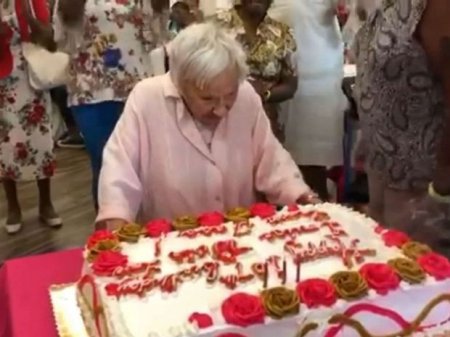 107 yaşlı amerikalı qadın uzunömürlülüyün sirrini açıqladı