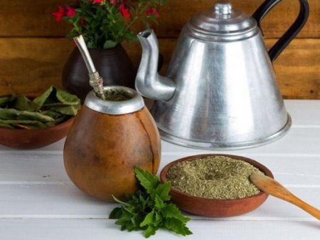 Balqabaq qabında hazırlanan ən qədim çay - Çaydanı 165 manat, 100 qramı isə…