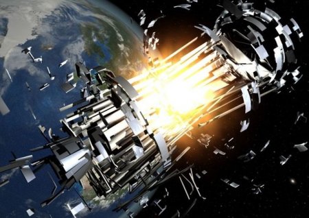 2012-ci ildə kosmosa çıxarılan peyk Yerin atmosferində məhv oldu
