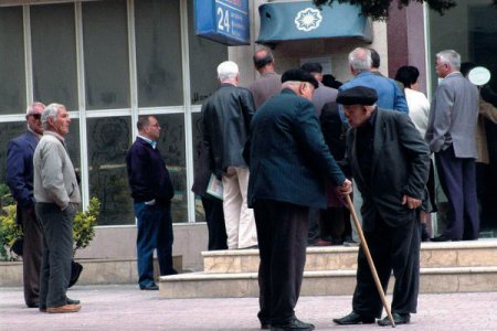 Azərbaycanda pensiyaçıların sayı azalacaq – SƏBƏB