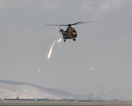 Türk ordusu HƏRƏKƏTƏ KEÇDİ: Helikopterlər havaya qaldırdı - KRİTİK DURUM