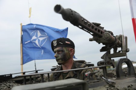 Rusiya TƏŞVİŞDƏ: NATO Ukraynada 5-ci MADDƏNİ tətbiq edir?