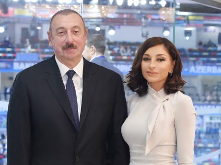 Prezident və Birinci xanım Formula 1 Azərbaycan Qran-Prisinin əsas yarışına baxıblar
