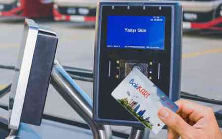 İctimai nəqliyyatda ödəmə ilə bağlı problem yarandı