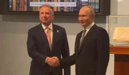 Putin Uitkoffla görüşdən imtina etdi