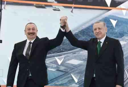 Tarixi anlar: Laçın aeroportu açıldı
