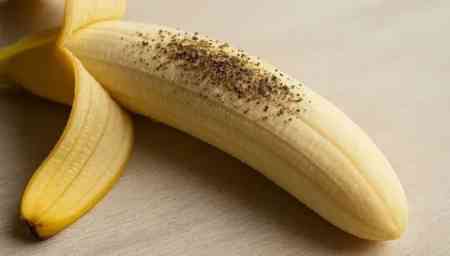 Bananı qara bibərlə yemək... - Yeni trend