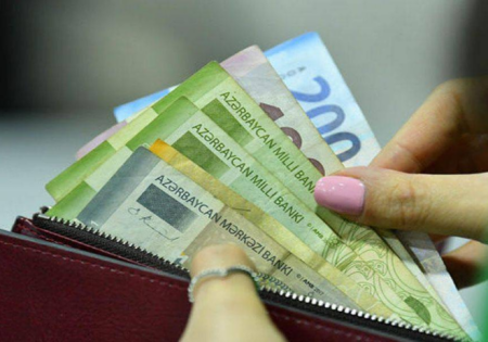 Dövlət bu şəxslərə min manat pul verəcək - RƏSMİ
